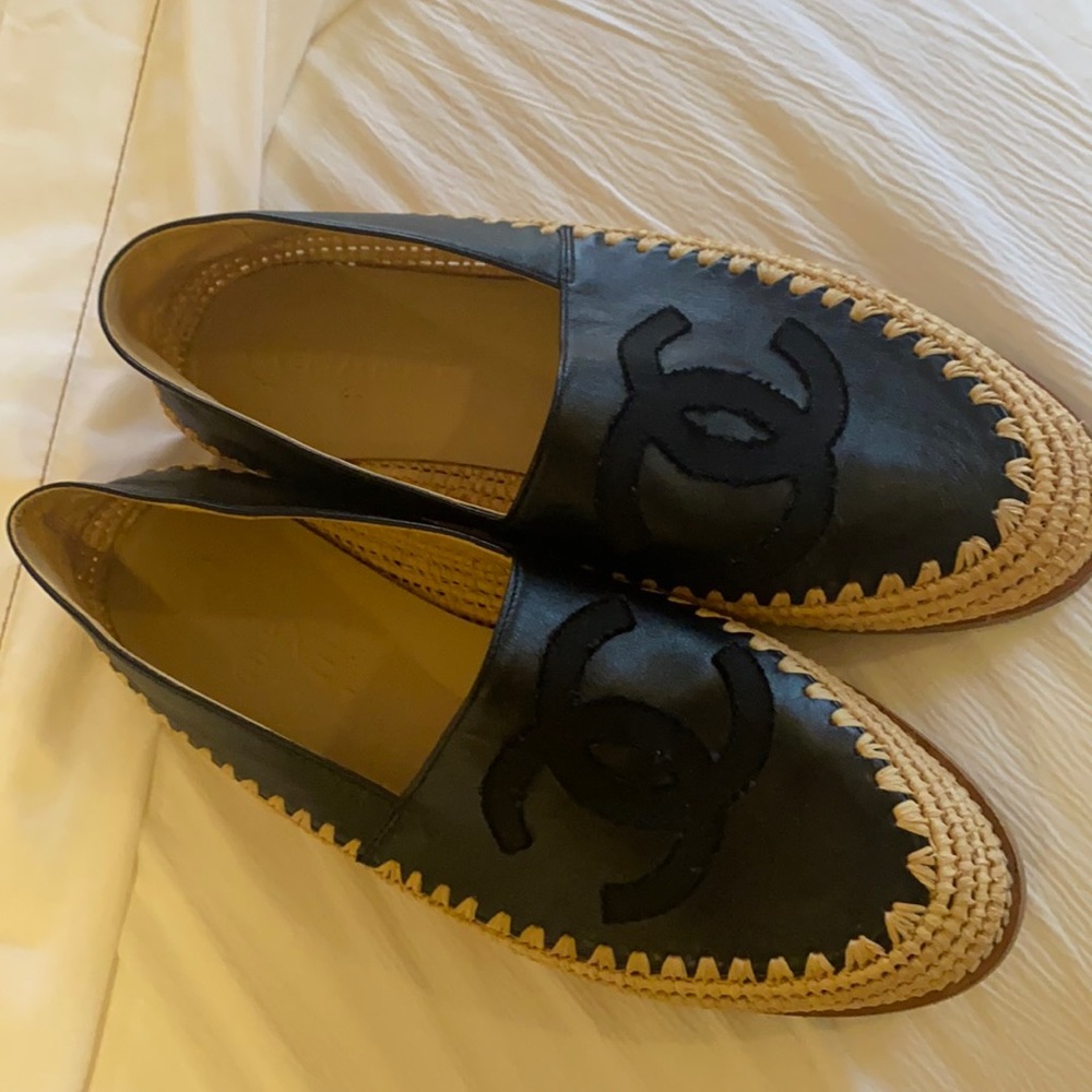 Chanel  authentic espadrille  shoes size 38,black and light tan ..